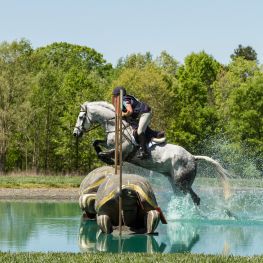 Horse riding injury treatment - Operations Abroad Worldwide